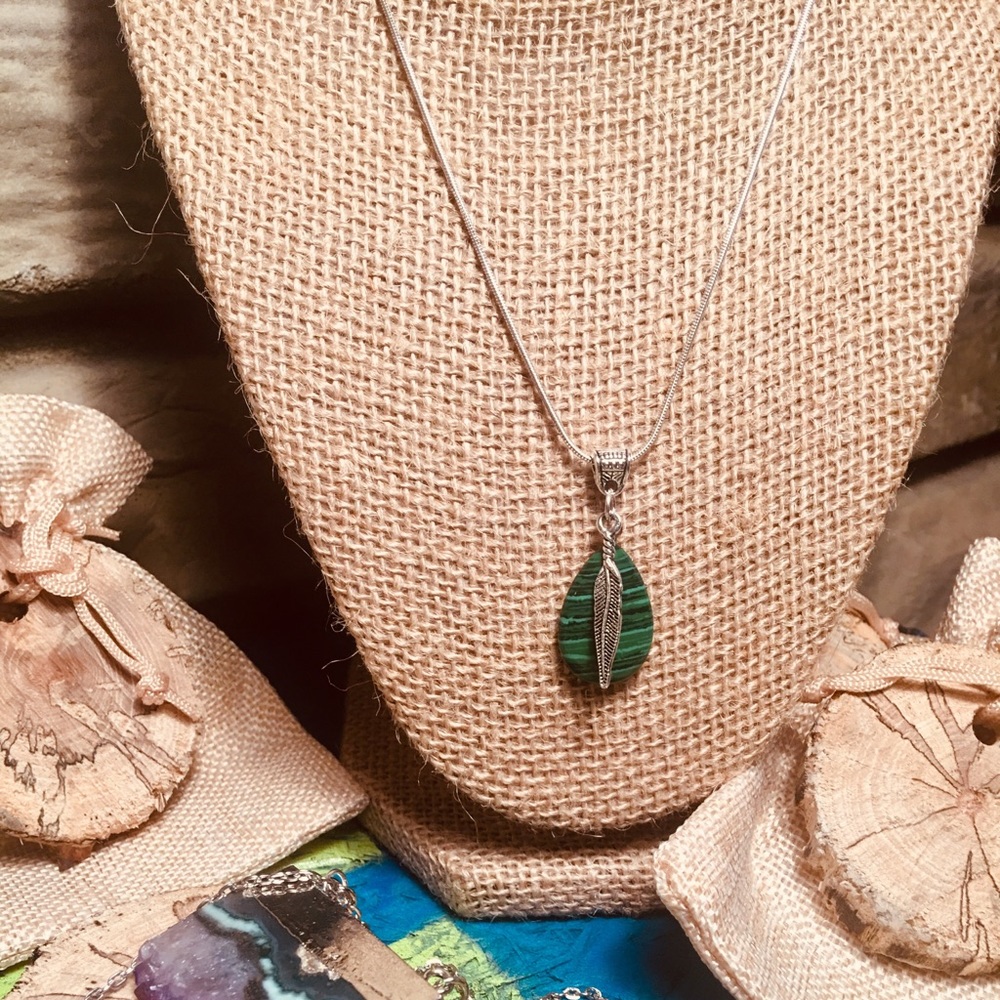 Sterling silver and malachite necklace